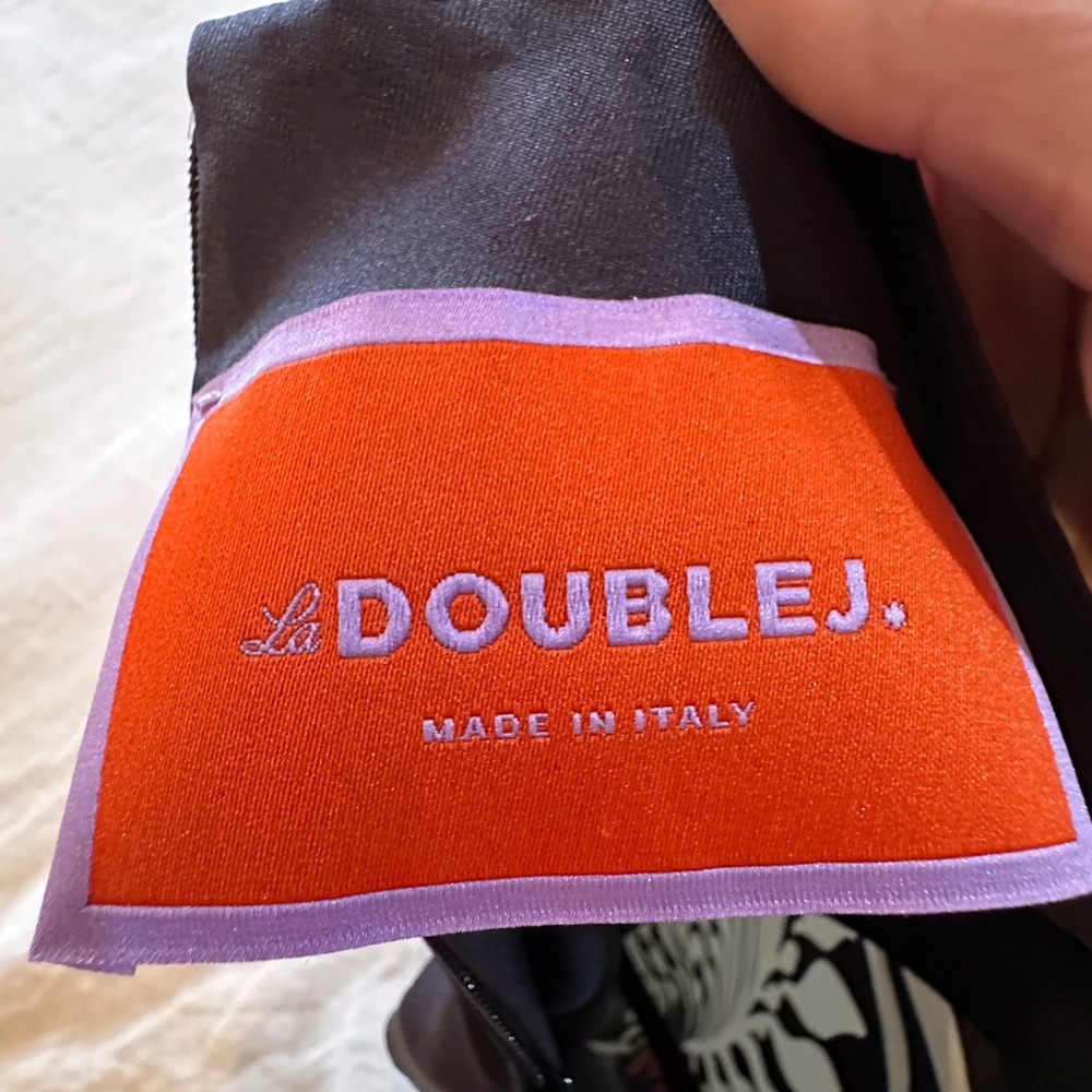 LA DoubleJ Make an Exit Silk Blouse - Picture 6 of 8